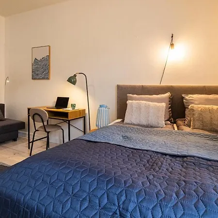 Apartment Heartbeat Of Kallio - Stylish 2br Helsinki